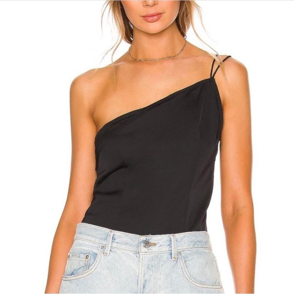 Superdown black one shoulder cami tank